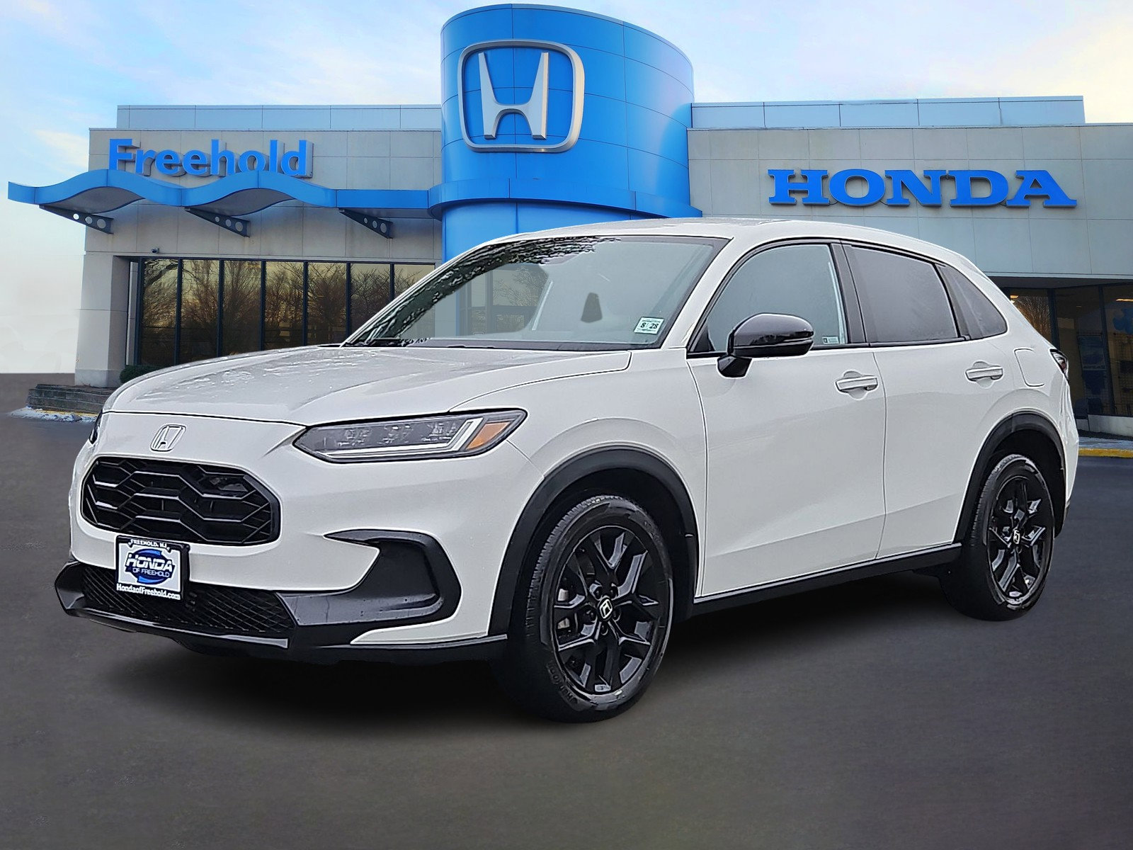 Used 2024 Honda HR-V Sport image 3