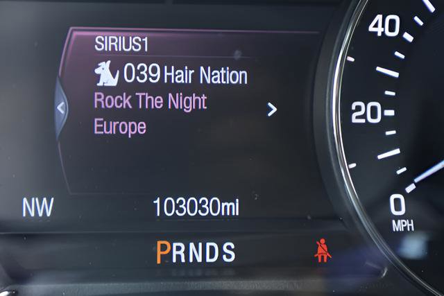 Used 2015 Lincoln MKC Reserve w/ Equipment Group 102A Reserve AWD/4WD image 2