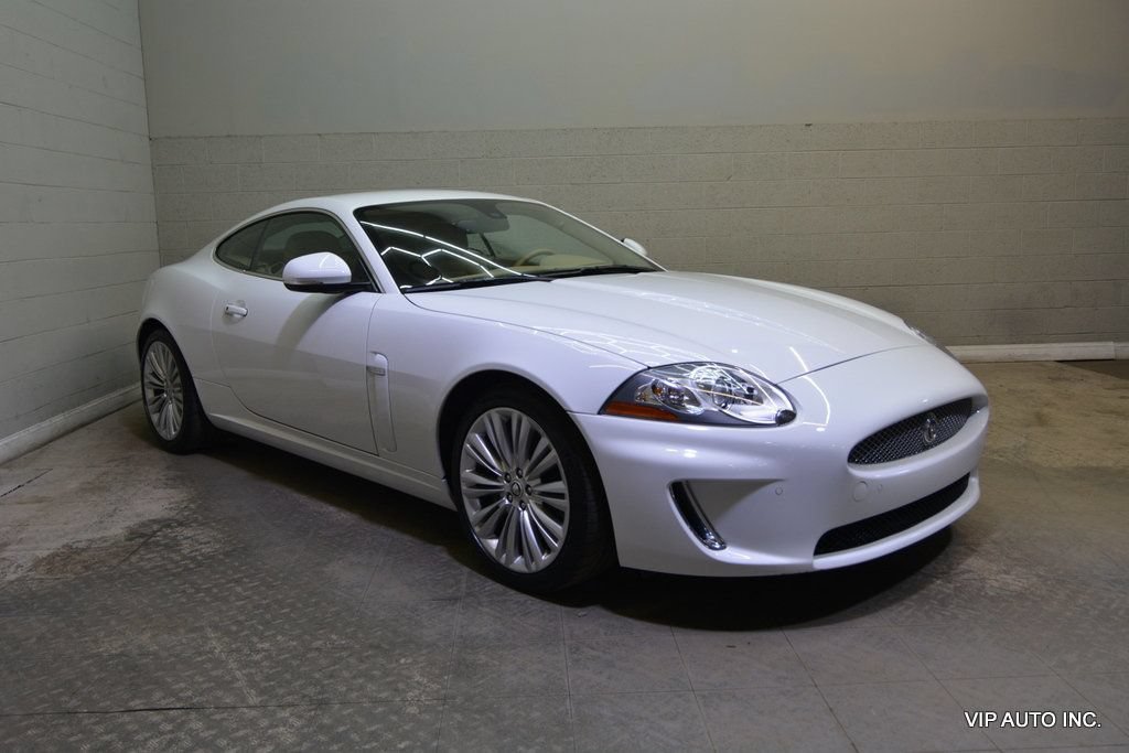 Used 2011 Jaguar XK Coupe RWD image 1