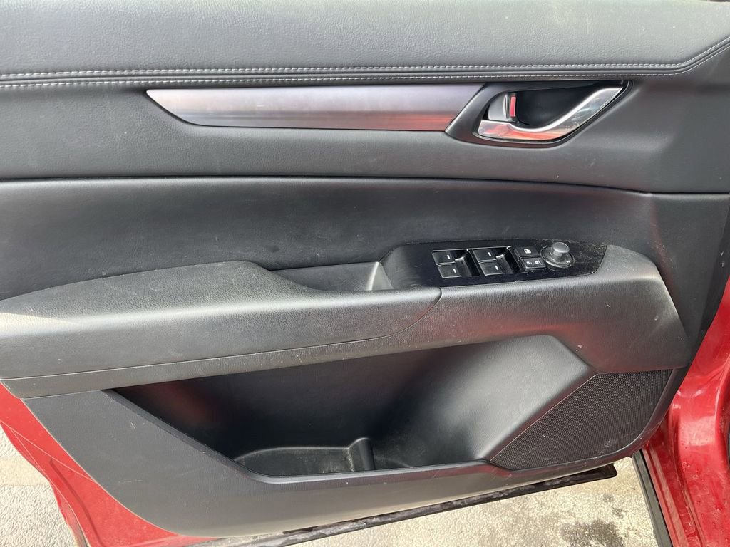 Used 2020 MAZDA CX-5 Touring image 21