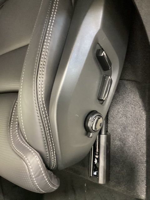 New 2026 Volvo XC90 B6 Ultra w/ Protection Package image 15