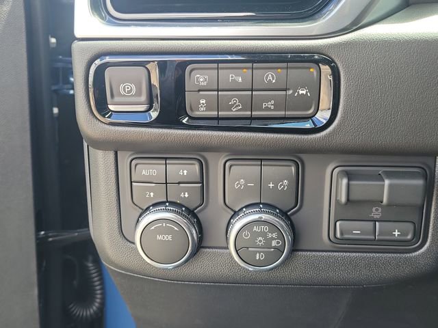 New 2026 GMC Yukon Elevation w/ Elevation Premium Package AWD/4WD image 21