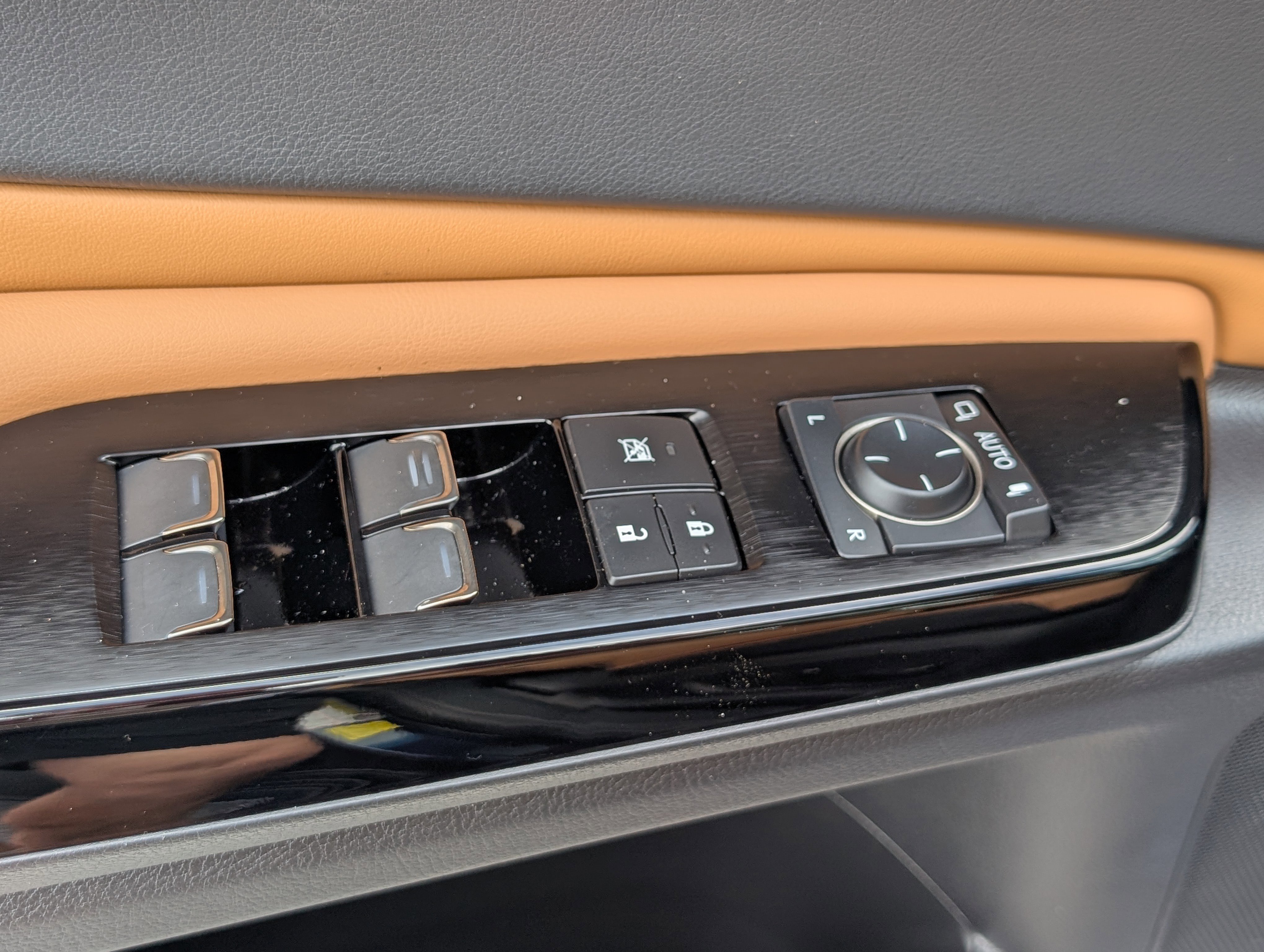 Certified 2023 Lexus ES 350 w/ Premium Package FWD image 19