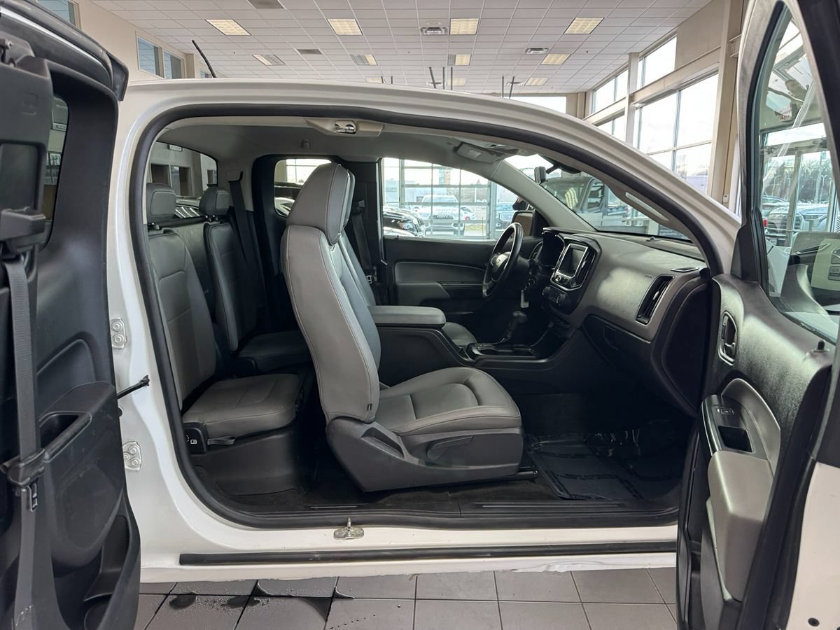 Used 2018 Chevrolet Colorado W/T w/ WT Convenience Package AWD/4WD image 43