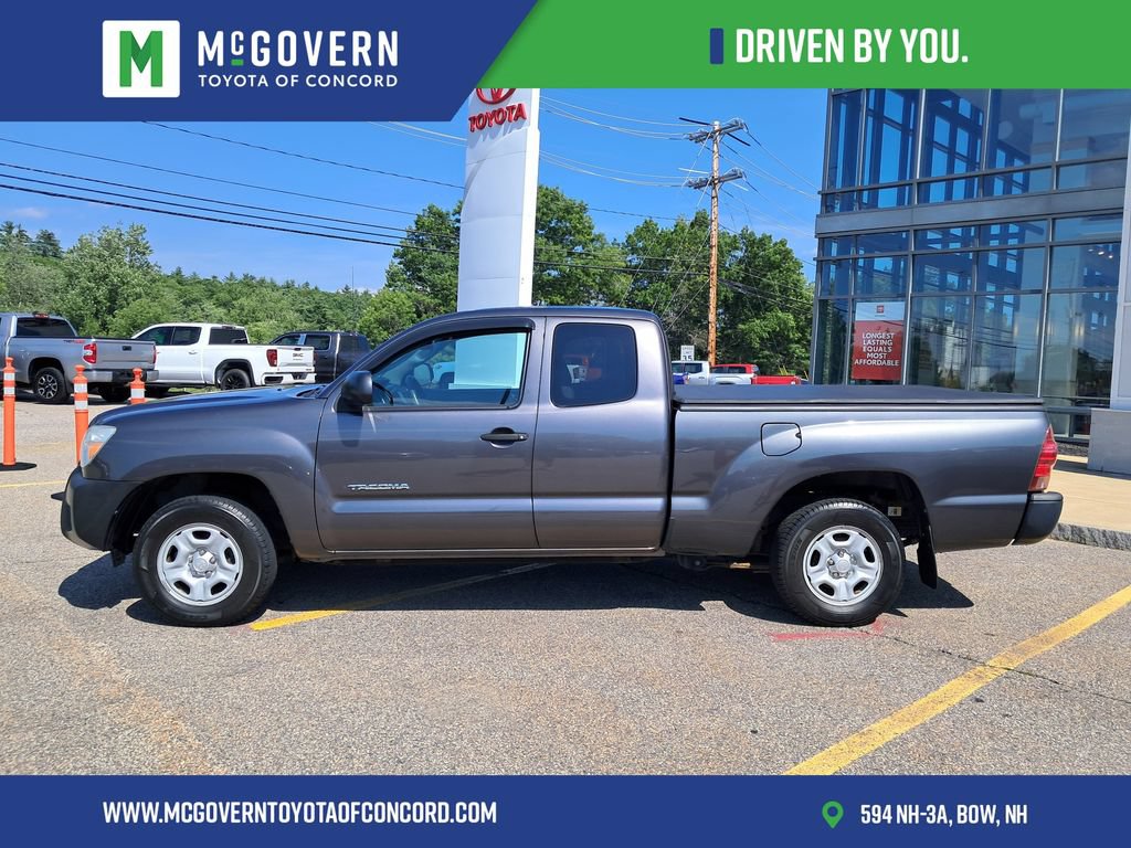 Used 2015 Toyota Tacoma 2WD Access Cab w/ Convenience Package image 2