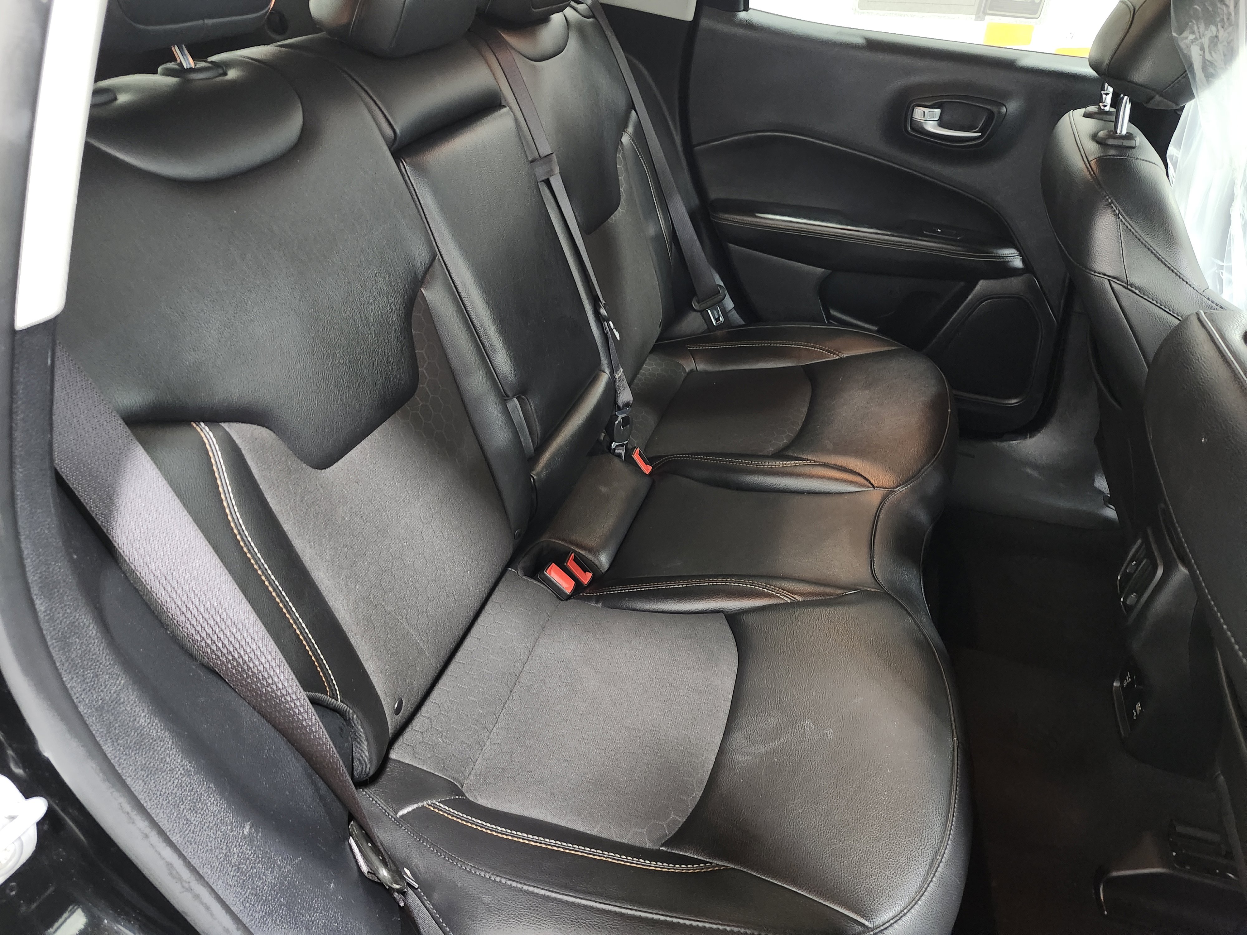 Used 2021 Jeep Compass Latitude w/ Convenience Group image 18