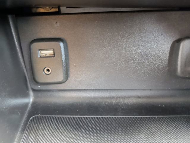 Used 2018 GMC Canyon SLE w/ SLE Convenience Package image 6