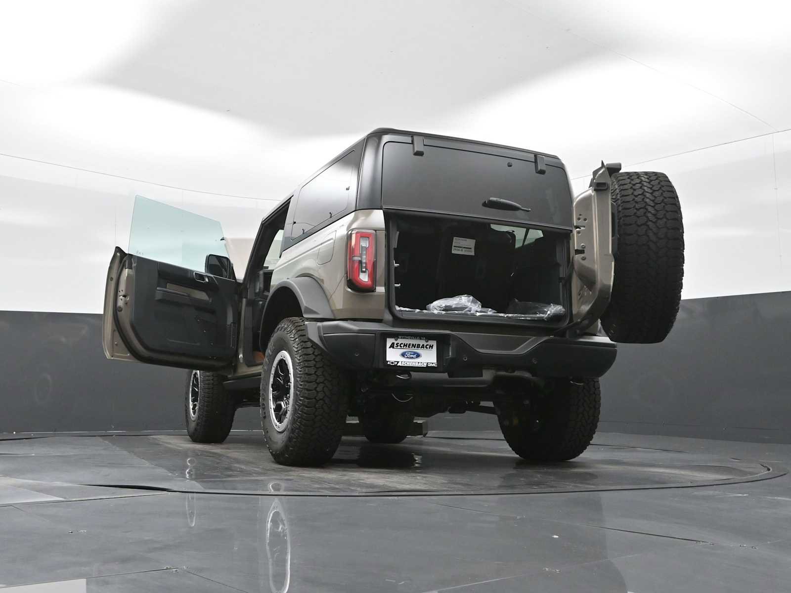 New 2025 Ford Bronco Badlands w/ Sasquatch Package image 31