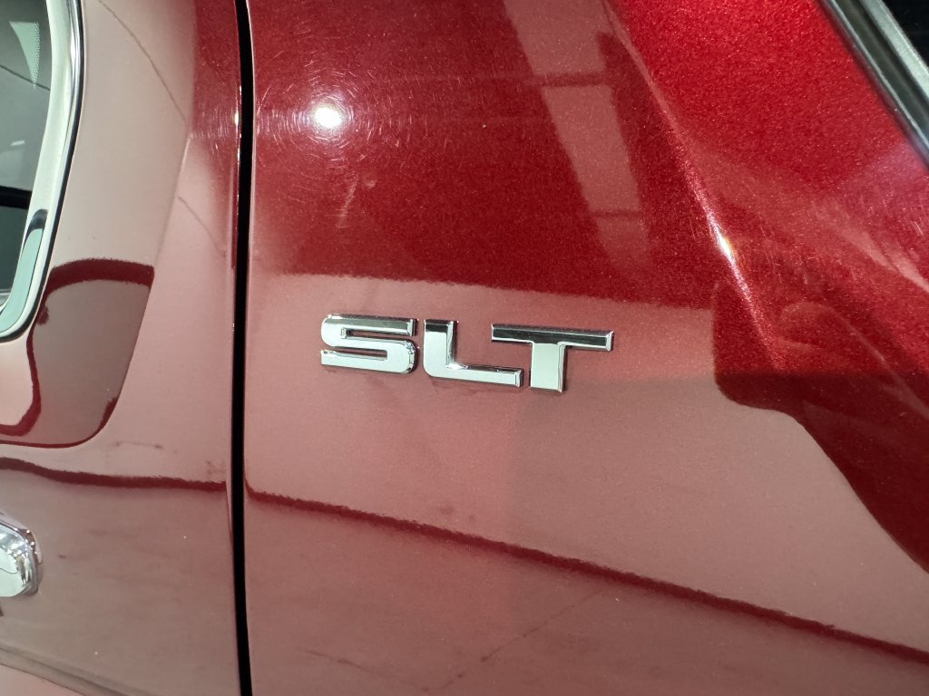 Used 2016 GMC Terrain SLT FWD image 32