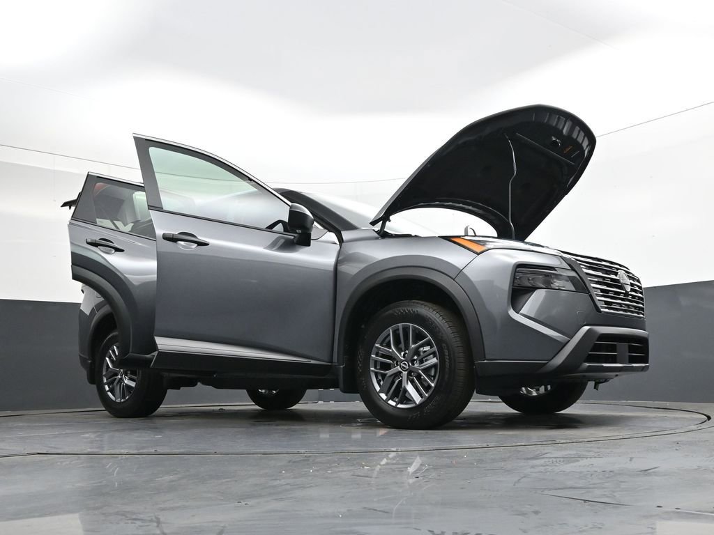 Certified 2026 Nissan Rogue S image 48