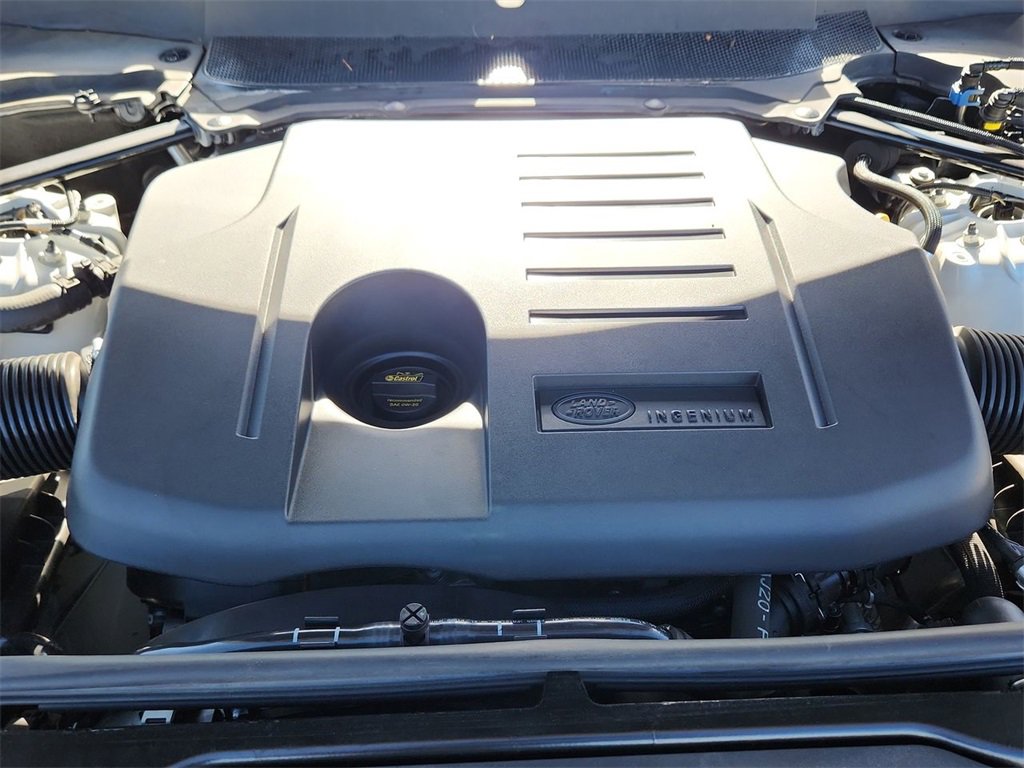 Used 2023 Land Rover Discovery S R-Dynamic image 25