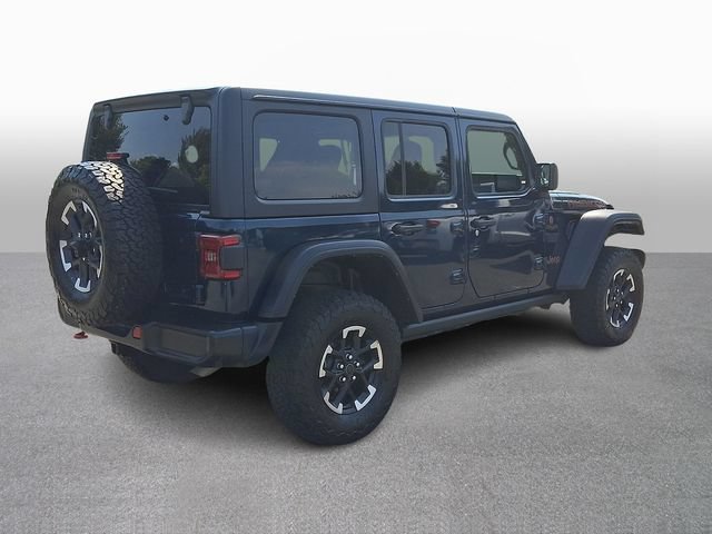 Used 2025 Jeep Wrangler Unlimited Rubicon AWD/4WD image 4