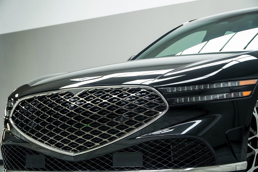 Used 2024 Genesis G90 3.5T image 2
