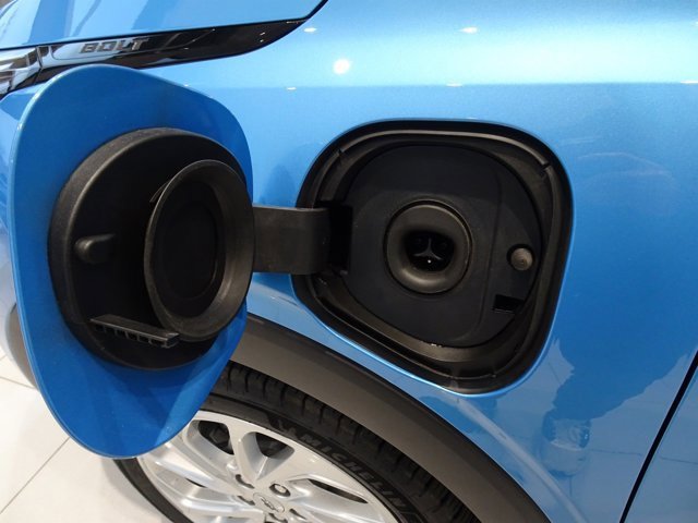 New 2027 Chevrolet Bolt LT image 9