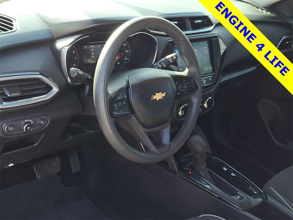 Used 2022 Chevrolet TrailBlazer LT w/ Convenience Package image 7