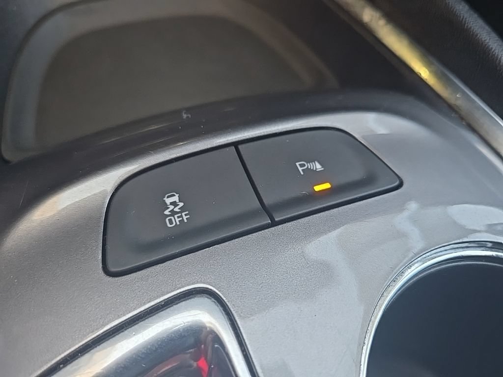 Used 2024 Chevrolet Malibu LT FWD image 30