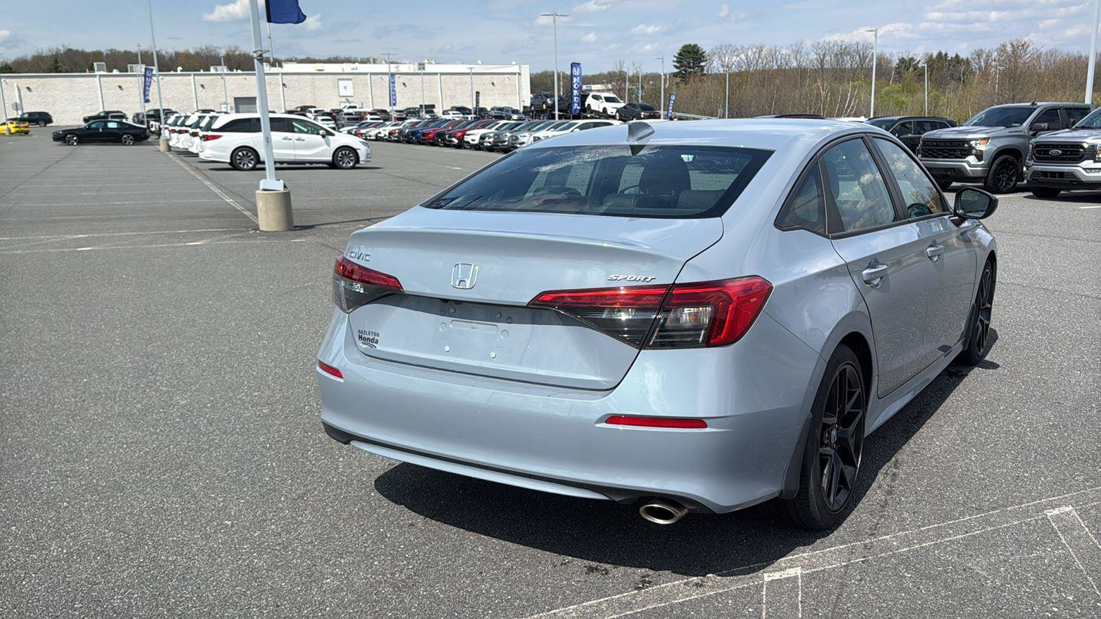 Used 2023 Honda Civic Sport image 6