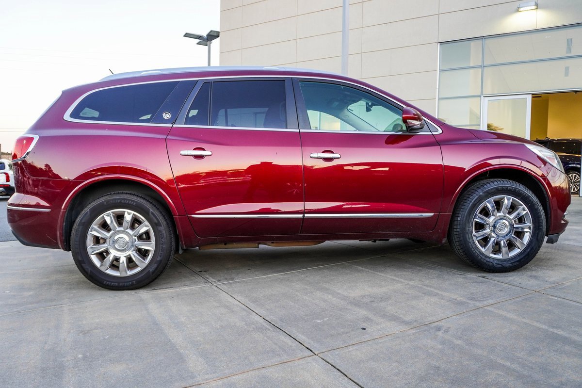 Used 2015 Buick Enclave Premium image 8