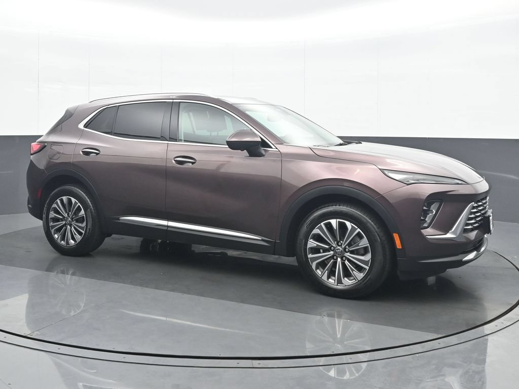 Used 2024 Buick Envision Preferred AWD/4WD image 8