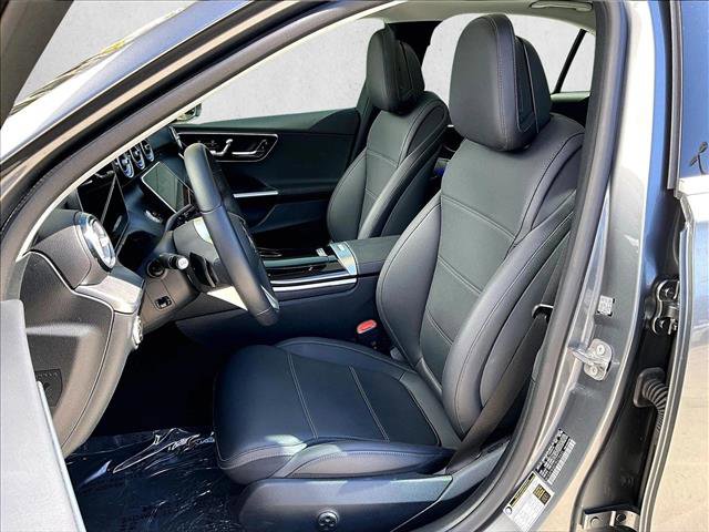 Used 2025 Mercedes-Benz C 300 Sedan image 27