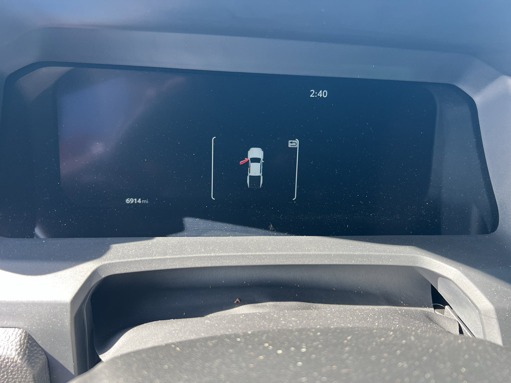 Used 2025 Toyota Tacoma TRD Off-Road image 9