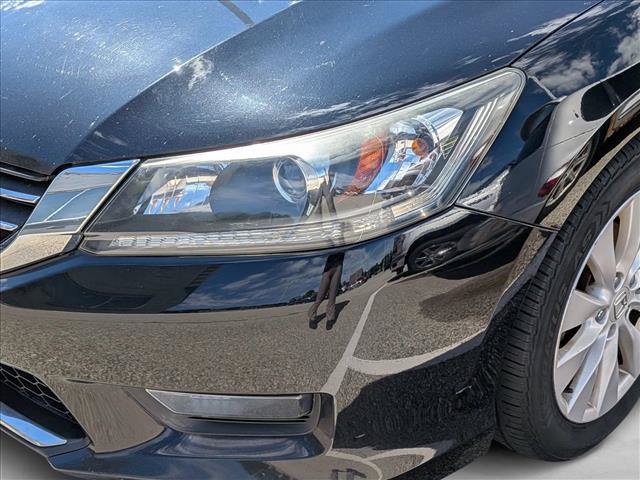 Used 2015 Honda Accord EX image 11