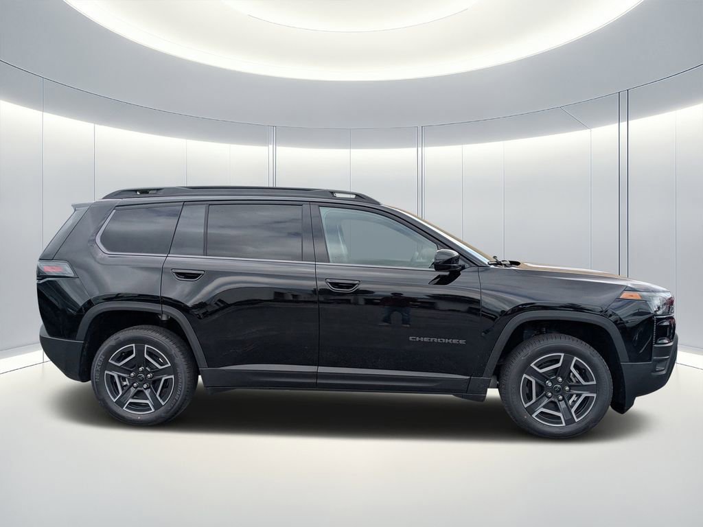 New 2026 Jeep Cherokee Laredo image 3