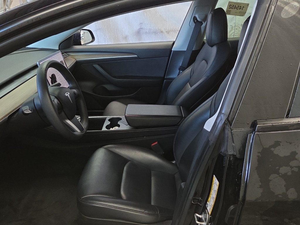 Used 2022 Tesla Model 3 Performance AWD/4WD image 3