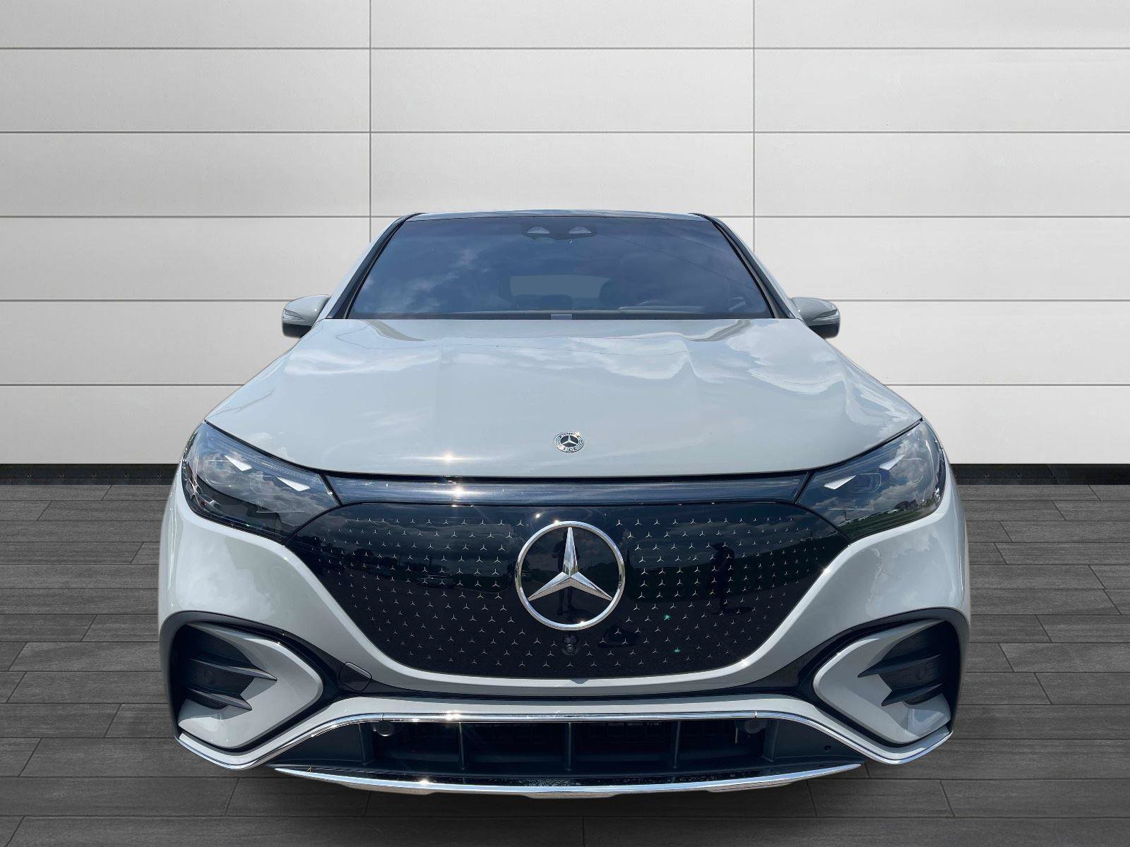 Certified 2023 Mercedes-Benz EQE 500 4MATIC SUV image 8