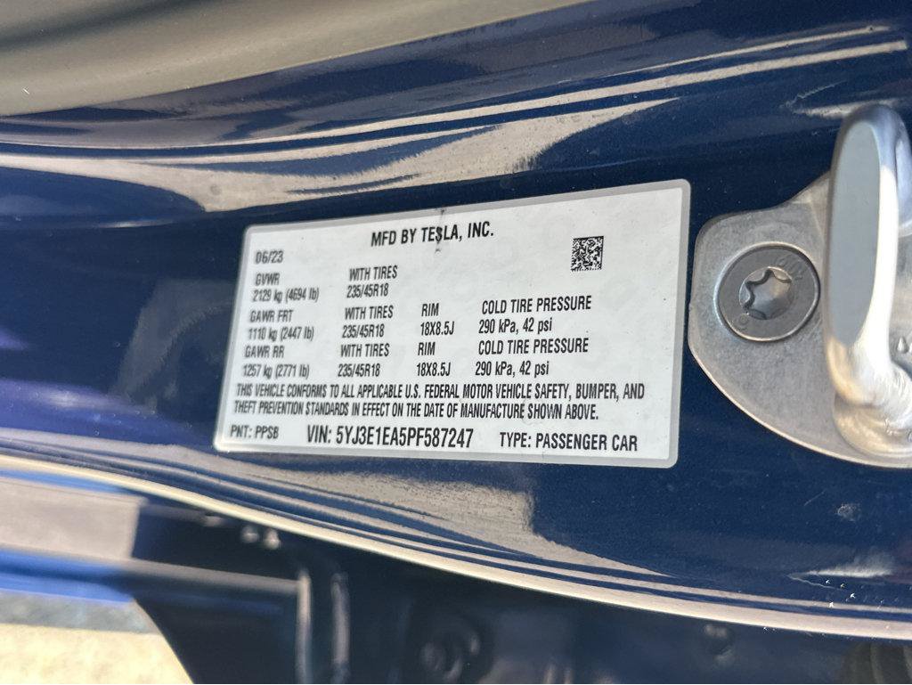 Used 2023 Tesla Model 3 Standard Range RWD image 40