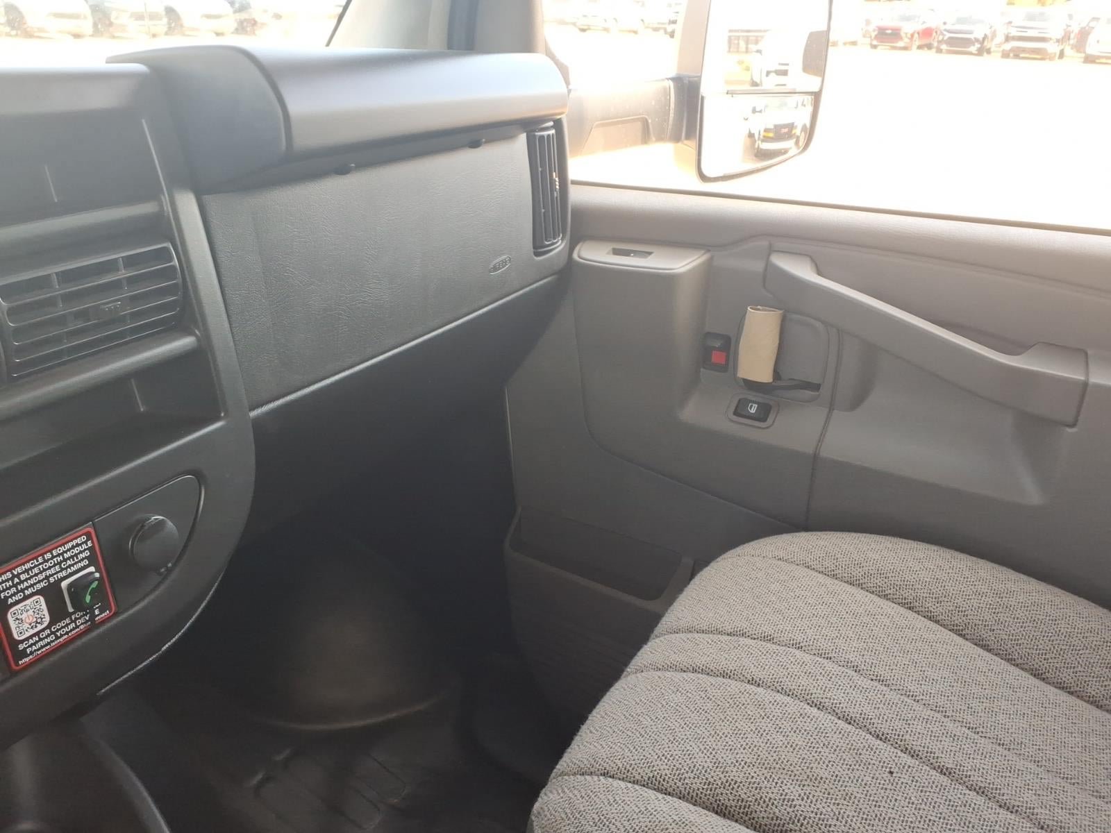 New 2026 Chevrolet Express 4500 w/ Power Convenience Package RWD image 13