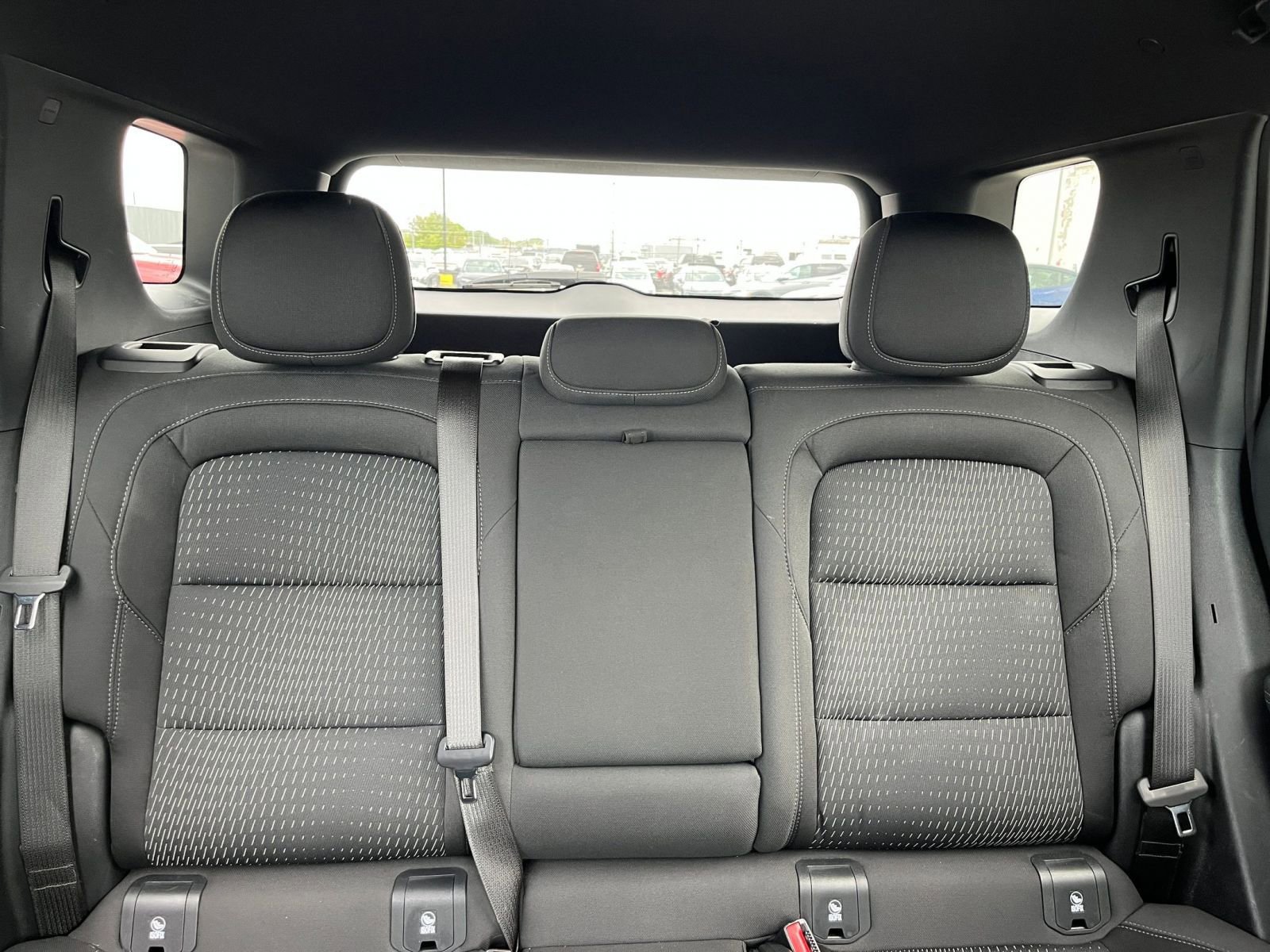 Used 2025 Chevrolet Equinox LT FWD image 38
