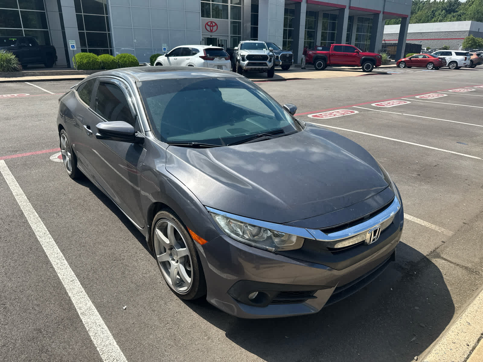 Used 2017 Honda Civic EX-T image 3