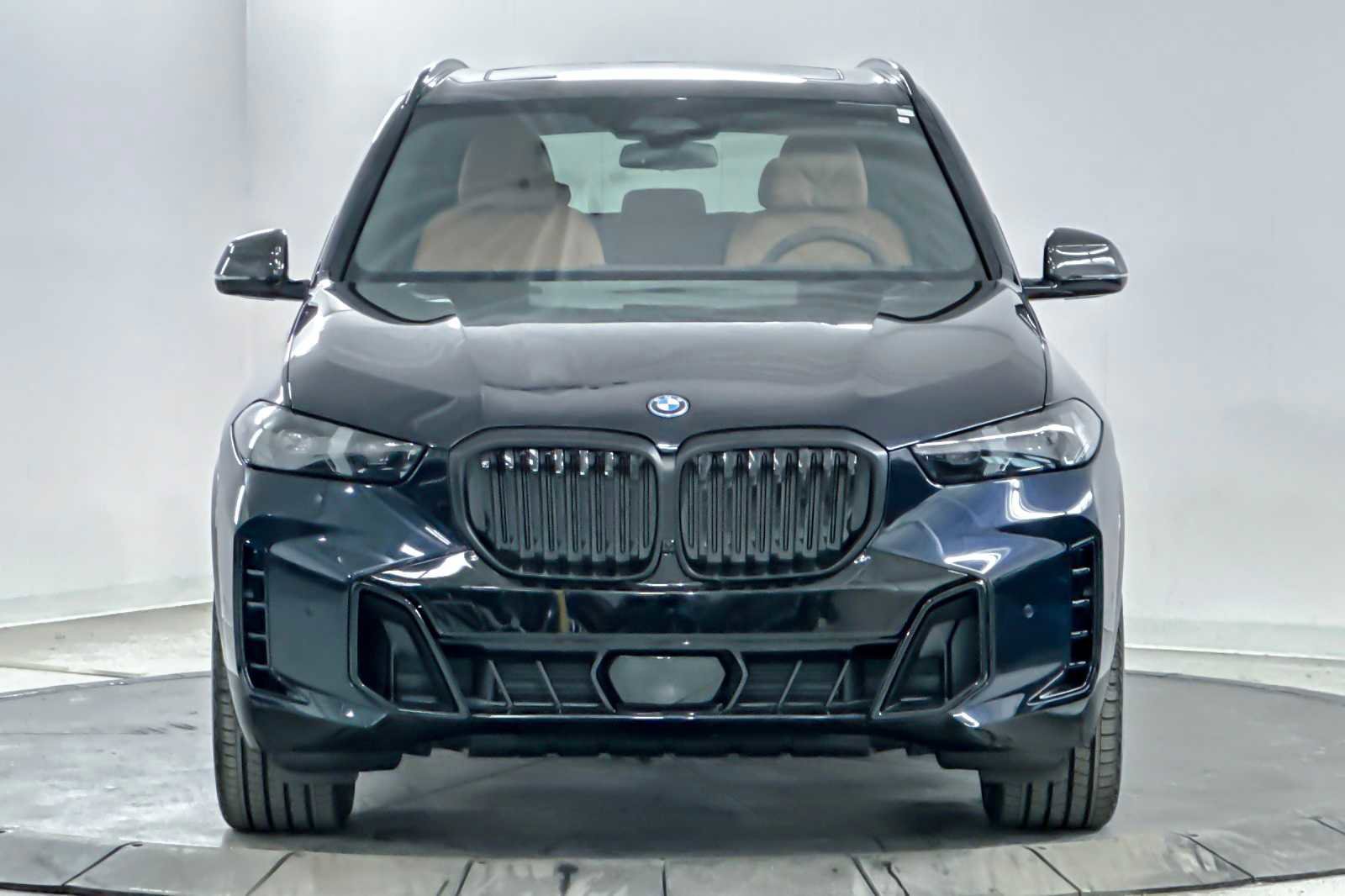 New 2026 BMW X5 xDrive50e w/ M Sport Package image 10