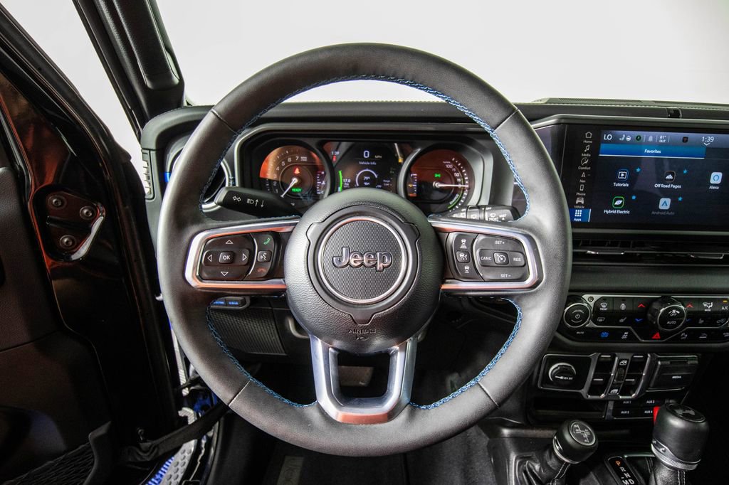 Used 2024 Jeep Wrangler High Altitude AWD/4WD image 19