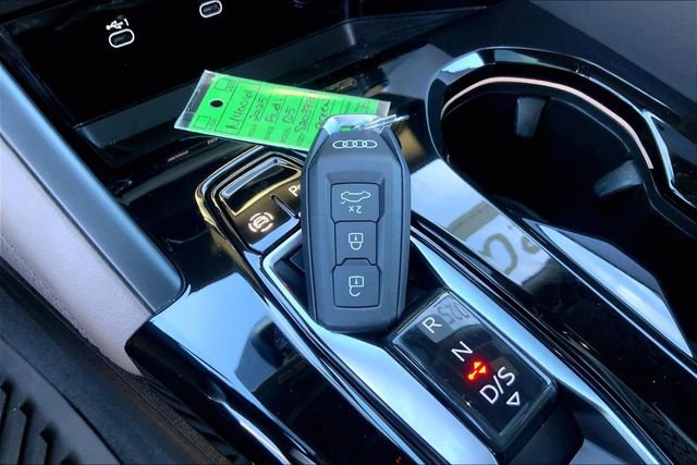 Certified 2025 Audi Q5 Premium Plus w/ Premium Plus image 12