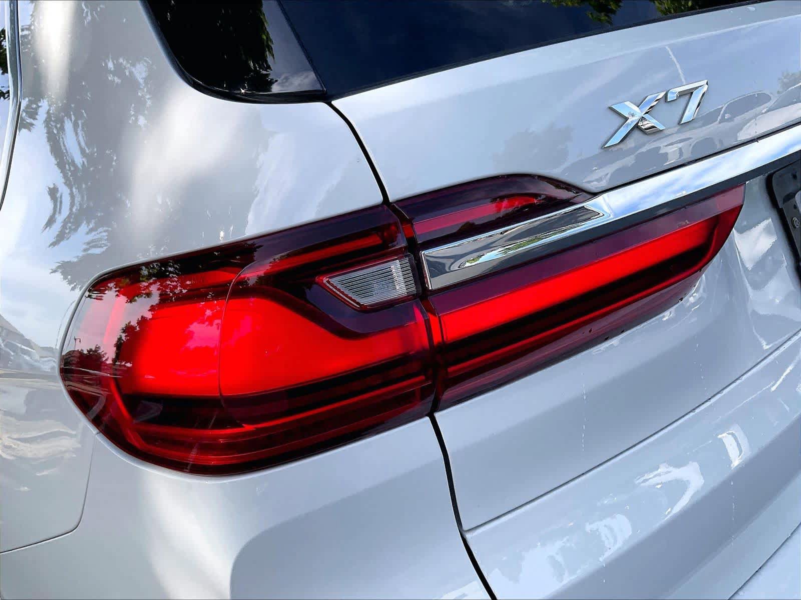Used 2021 BMW X7 xDrive40i w/ Premium Package AWD/4WD image 30