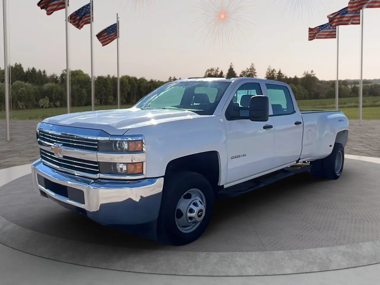 Used 2017 Chevrolet Silverado 3500 W/T AWD/4WD image 3