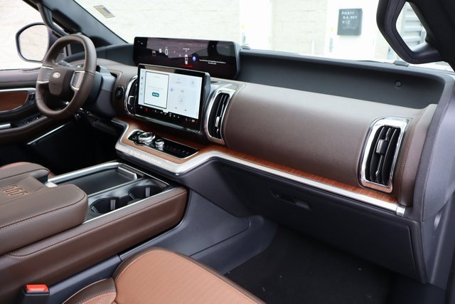 New 2026 Ford Expedition King Ranch image 44