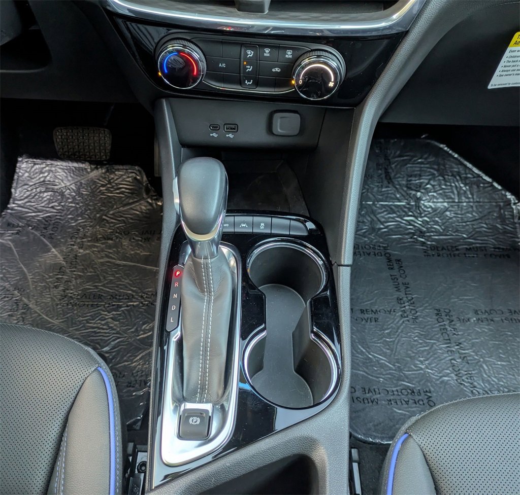 New 2025 Buick Encore GX Sport Touring image 13