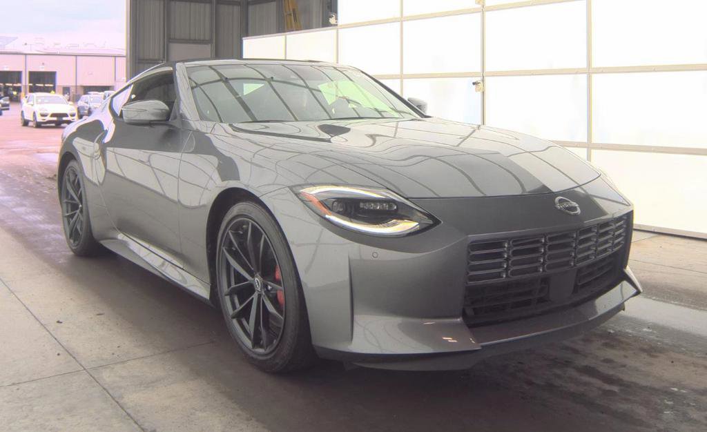 Certified 2024 Nissan Z Performance w/ Floor Mat Package image 2