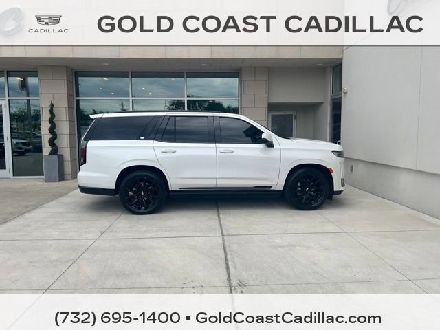 Used 2024 Cadillac Escalade Sport w/ LPO, ONYX Package AWD/4WD image 4