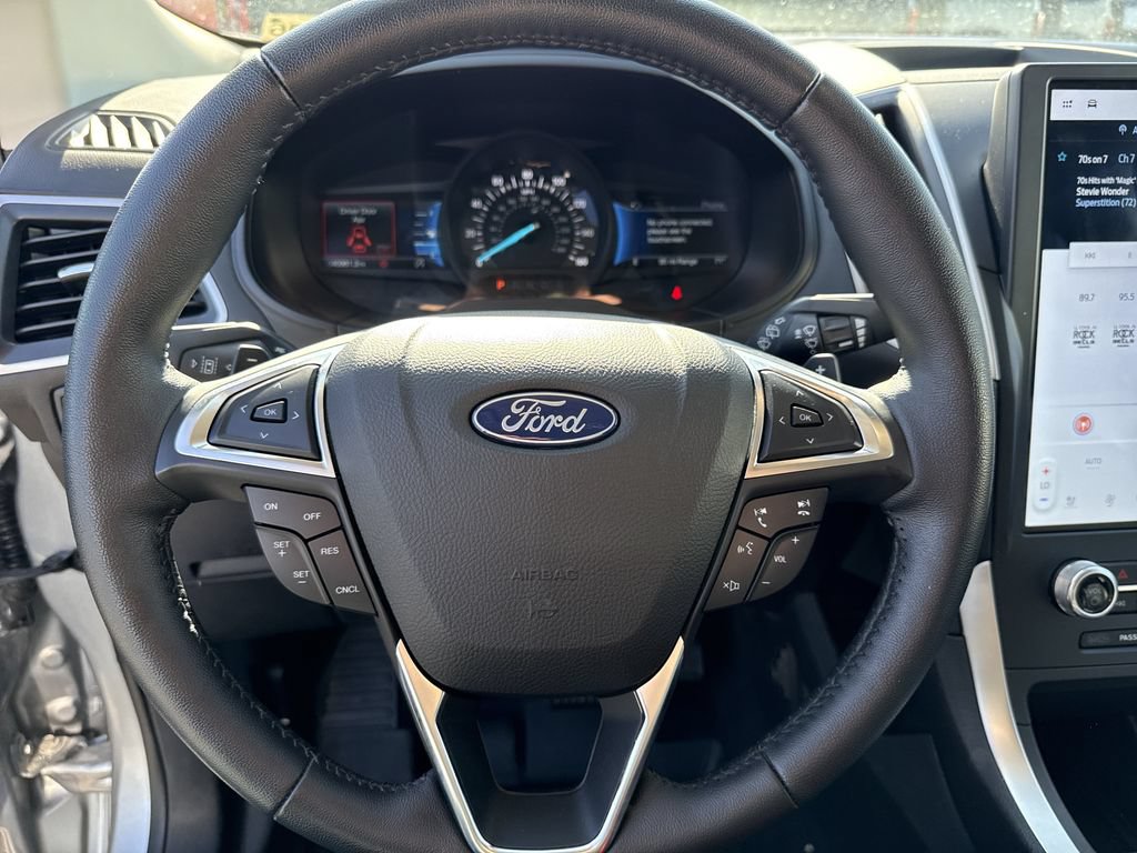 Used 2023 Ford Edge SEL w/ Convenience Package AWD/4WD image 24