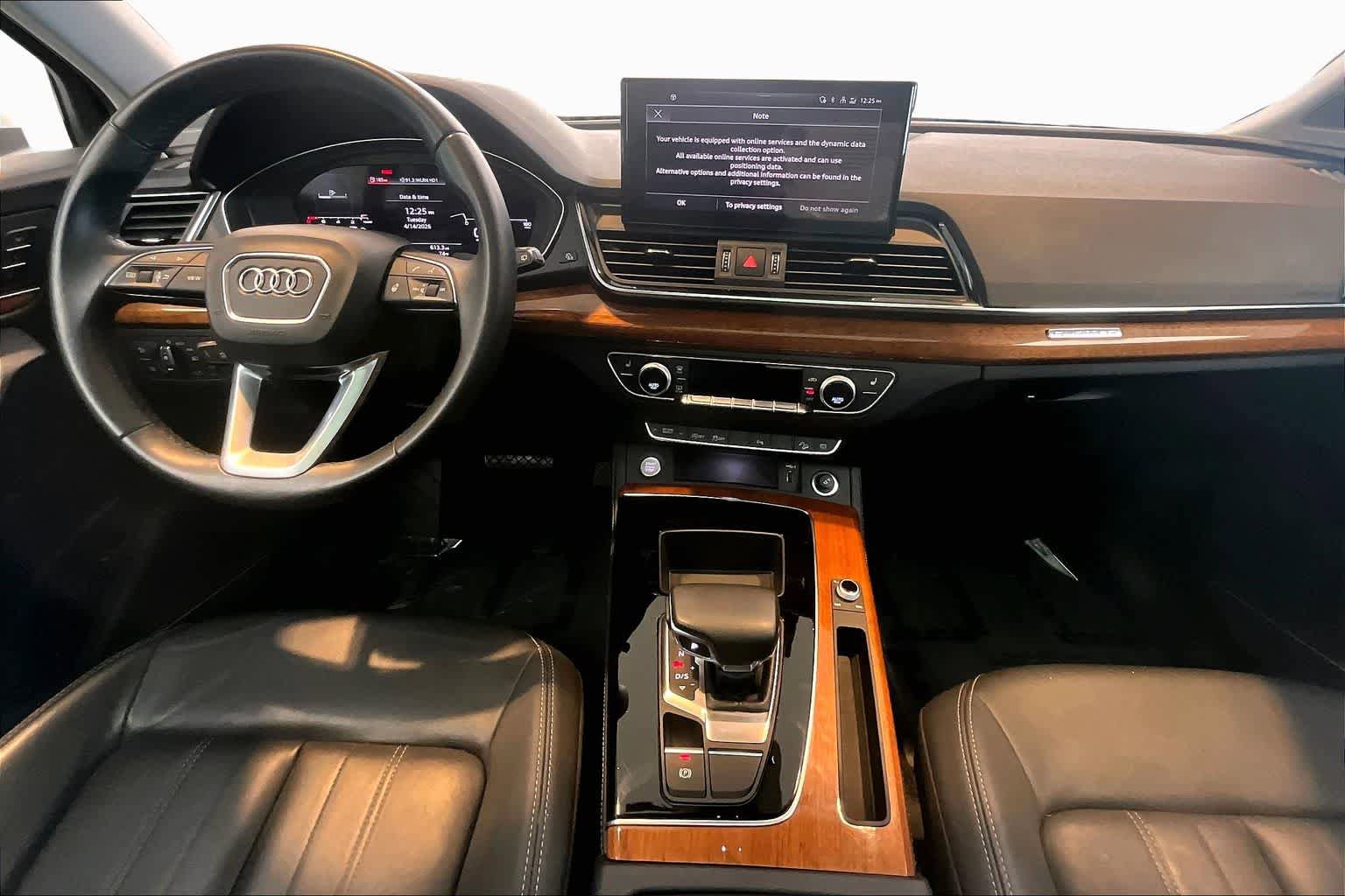 Used 2023 Audi Q5 2.0T Premium Plus w/ Premium Plus Package AWD/4WD image 16