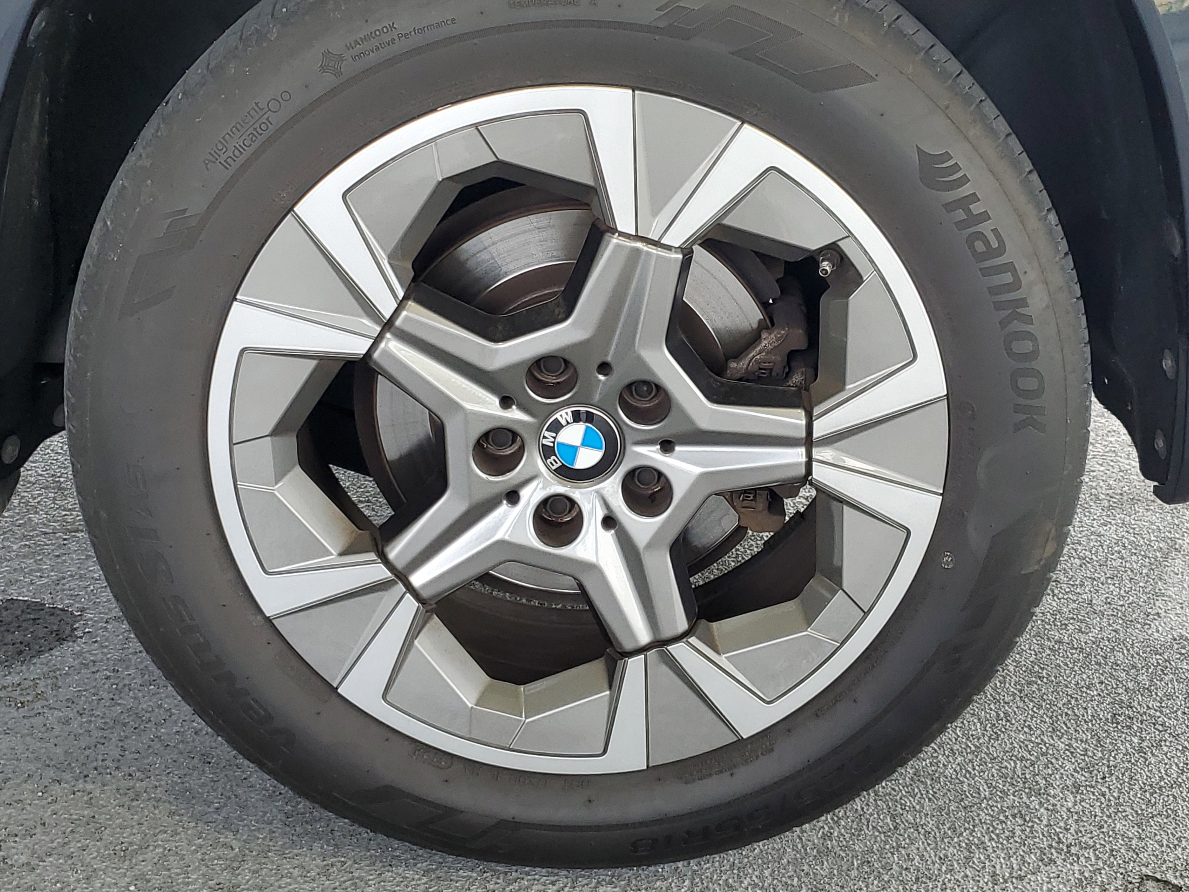 Used 2025 BMW X1 xDrive28i AWD/4WD image 7