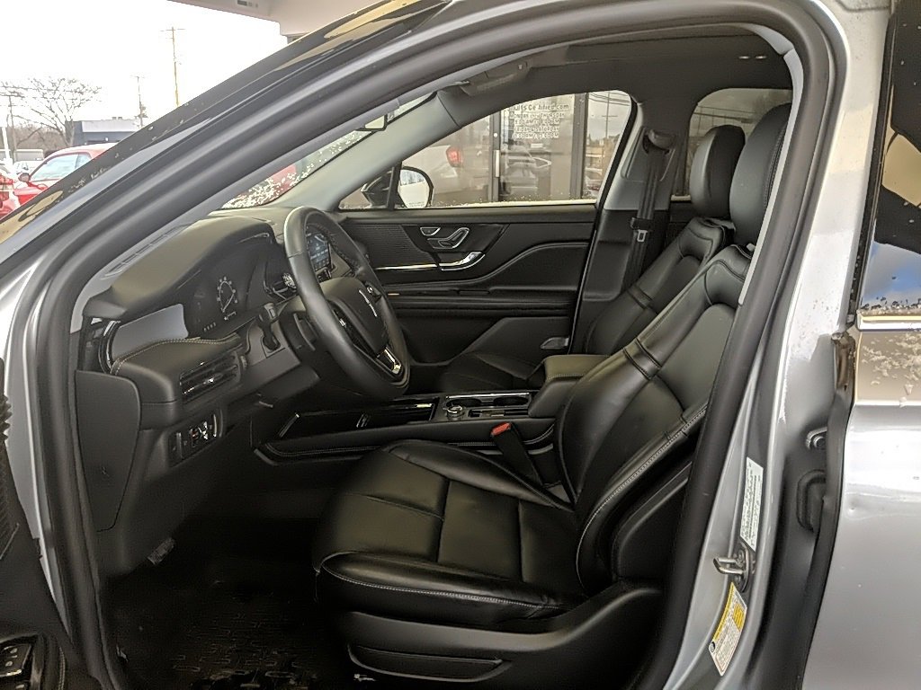 Certified 2022 Lincoln Corsair AWD w/ Premium Package image 13