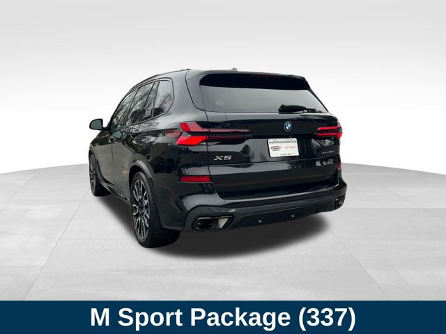 Used 2024 BMW X5 xDrive50e w/ M Sport Package AWD/4WD image 3