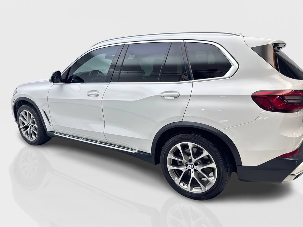 Used 2019 BMW X5 xDrive40i w/ Convenience Package AWD/4WD image 14