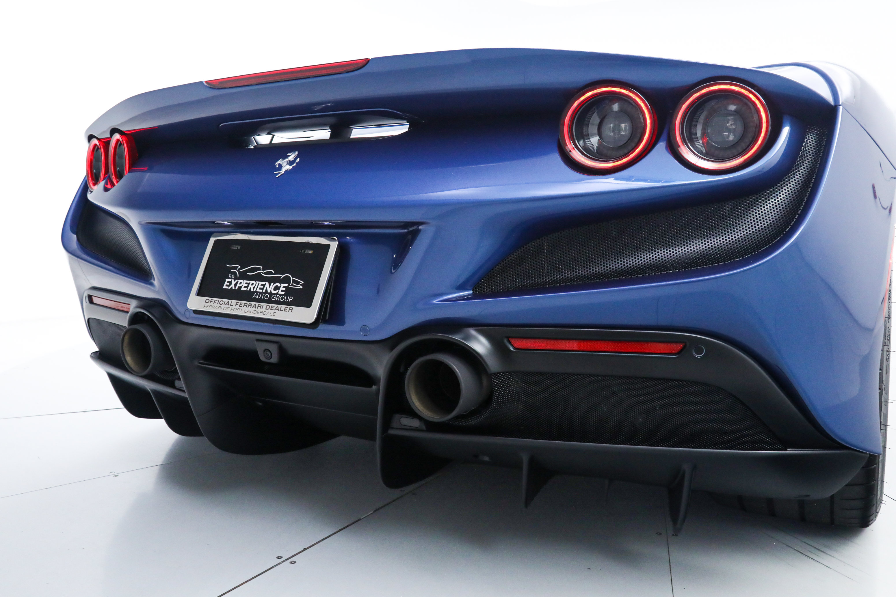 Certified 2023 Ferrari F8 Tributo RWD image 19