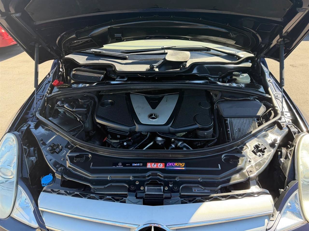 Used 2007 Mercedes-Benz R 320 CDI 4MATIC image 40